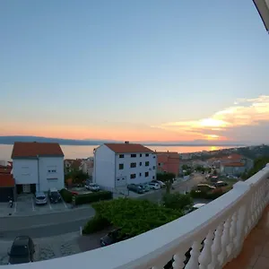 foglaljon itt